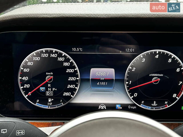 Мерседес Е-Клас 2018 у Києві на Automoto.ua Сірий Мерседес Е-Клас, об'ємом двигуна 3 л та пробігом 40 тис. км за 32700 $, фото 29 на Automoto.ua