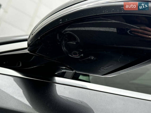 Мерседес Е-Клас 2018 у Києві на Automoto.ua Сірий Мерседес Е-Клас, об'ємом двигуна 3 л та пробігом 40 тис. км за 32700 $, фото 33 на Automoto.ua