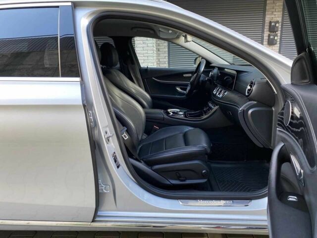 Мерседес Е-Класс 2019 в Хмельницком на Automoto.ua Серый Мерседес Е-Класс, объемом двигателя 1.95 л и пробегом 397 тыс. км за 23499 $, фото 17 на Automoto.ua