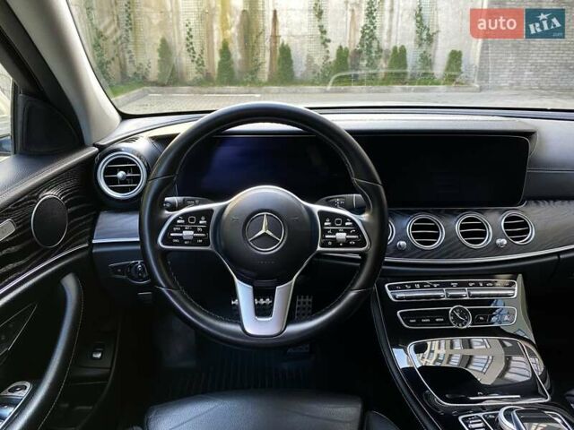 Серый Мерседес Е-Класс, объемом двигателя 1.95 л и пробегом 397 тыс. км за 23499 $, фото 44 на Automoto.ua