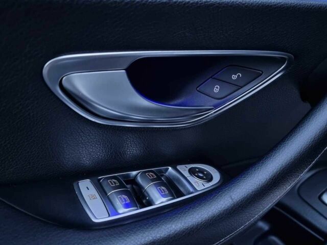 Сірий Мерседес Е-Клас, об'ємом двигуна 2 л та пробігом 397 тис. км за 23499 $, фото 15 на Automoto.ua