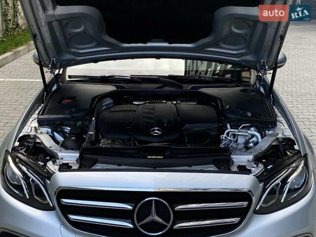 Серый Мерседес Е-Класс, объемом двигателя 1.95 л и пробегом 397 тыс. км за 23499 $, фото 29 на Automoto.ua