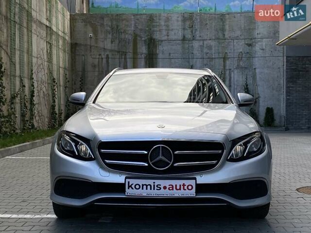 Серый Мерседес Е-Класс, объемом двигателя 1.95 л и пробегом 397 тыс. км за 23499 $, фото 2 на Automoto.ua