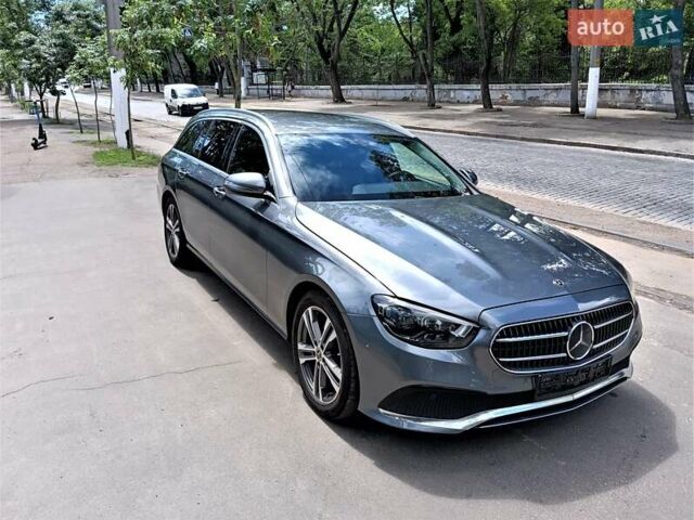 Серый Мерседес Е-Класс, объемом двигателя 1.95 л и пробегом 255 тыс. км за 28800 $, фото 69 на Automoto.ua