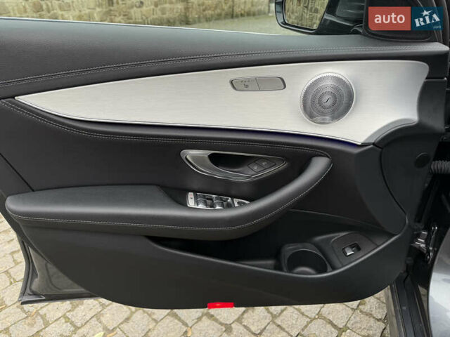 Сірий Мерседес Е-Клас, об'ємом двигуна 1.95 л та пробігом 22 тис. км за 41200 $, фото 20 на Automoto.ua