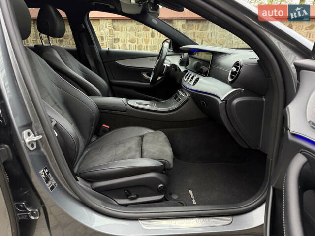 Сірий Мерседес Е-Клас, об'ємом двигуна 1.95 л та пробігом 22 тис. км за 41200 $, фото 34 на Automoto.ua