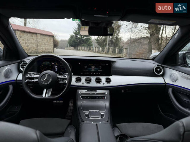 Сірий Мерседес Е-Клас, об'ємом двигуна 1.95 л та пробігом 22 тис. км за 41200 $, фото 27 на Automoto.ua