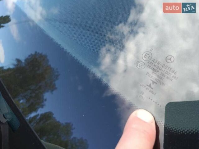 Серый Мерседес Е-Класс, объемом двигателя 1.95 л и пробегом 255 тыс. км за 28800 $, фото 5 на Automoto.ua