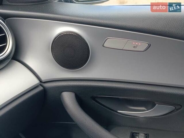 Серый Мерседес Е-Класс, объемом двигателя 1.95 л и пробегом 255 тыс. км за 28800 $, фото 18 на Automoto.ua