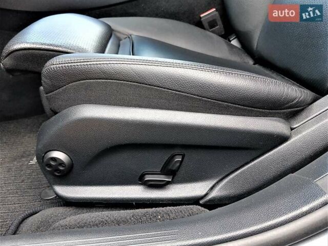 Серый Мерседес Е-Класс, объемом двигателя 1.95 л и пробегом 255 тыс. км за 28800 $, фото 2 на Automoto.ua