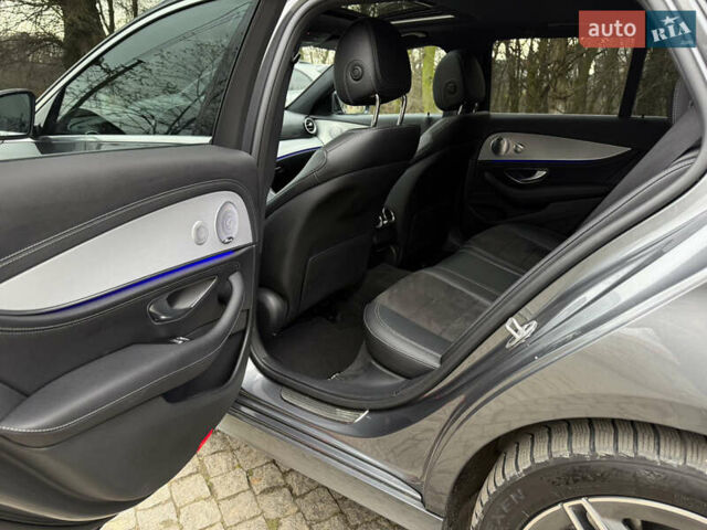 Сірий Мерседес Е-Клас, об'ємом двигуна 1.95 л та пробігом 22 тис. км за 41200 $, фото 25 на Automoto.ua