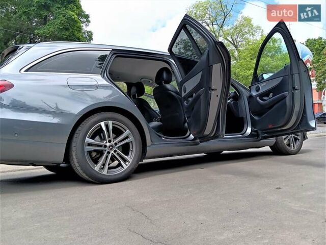 Серый Мерседес Е-Класс, объемом двигателя 1.95 л и пробегом 255 тыс. км за 28800 $, фото 58 на Automoto.ua