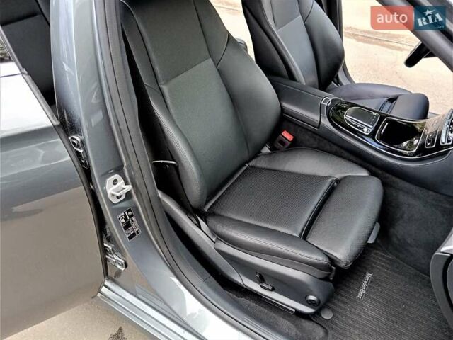 Серый Мерседес Е-Класс, объемом двигателя 1.95 л и пробегом 255 тыс. км за 28800 $, фото 62 на Automoto.ua