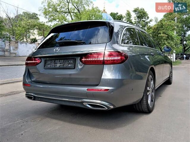 Серый Мерседес Е-Класс, объемом двигателя 1.95 л и пробегом 255 тыс. км за 28800 $, фото 71 на Automoto.ua