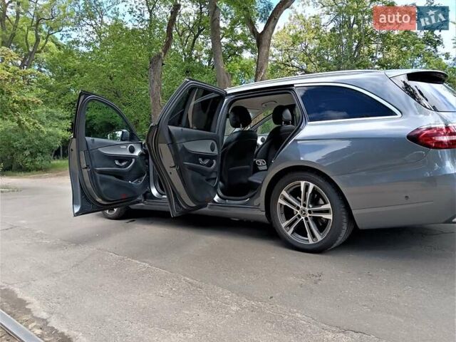 Серый Мерседес Е-Класс, объемом двигателя 1.95 л и пробегом 255 тыс. км за 28800 $, фото 55 на Automoto.ua