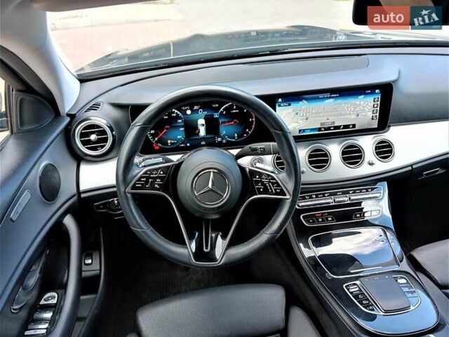 Серый Мерседес Е-Класс, объемом двигателя 1.95 л и пробегом 255 тыс. км за 28800 $, фото 6 на Automoto.ua