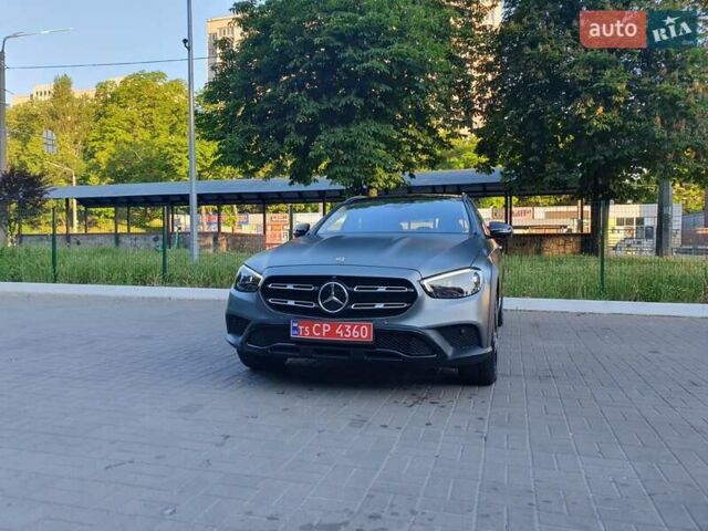 Серый Мерседес Е-Класс, объемом двигателя 3 л и пробегом 14 тыс. км за 59999 $, фото 33 на Automoto.ua