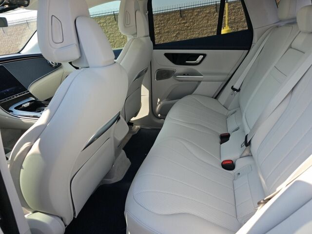 Серый Мерседес Е-Класс, объемом двигателя 0 л и пробегом 83 тыс. км за 30000 $, фото 6 на Automoto.ua