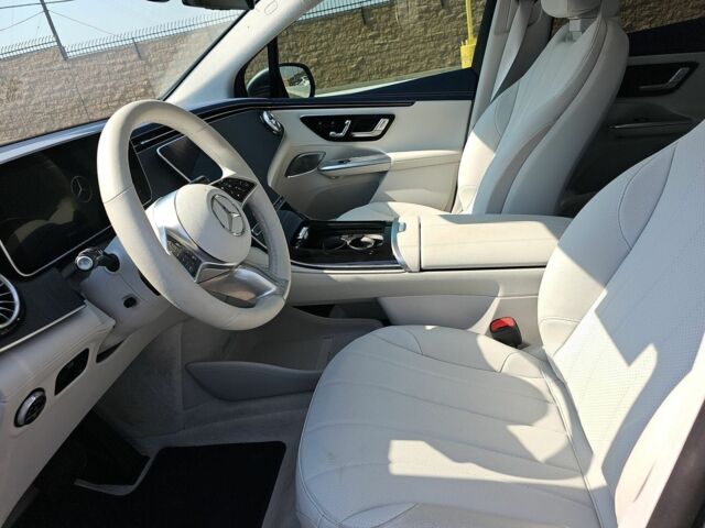 Серый Мерседес Е-Класс, объемом двигателя 0 л и пробегом 83 тыс. км за 30000 $, фото 2 на Automoto.ua