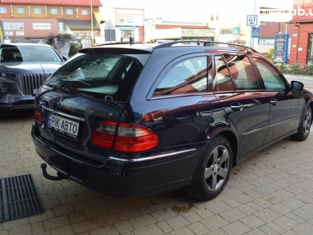 Синий Мерседес Е-Класс, объемом двигателя 0 л и пробегом 300 тыс. км за 9300 $, фото 2 на Automoto.ua