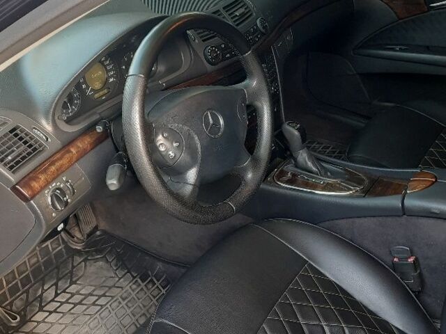 Синій Мерседес Е-Клас, об'ємом двигуна 2.1 л та пробігом 3 тис. км за 6700 $, фото 6 на Automoto.ua