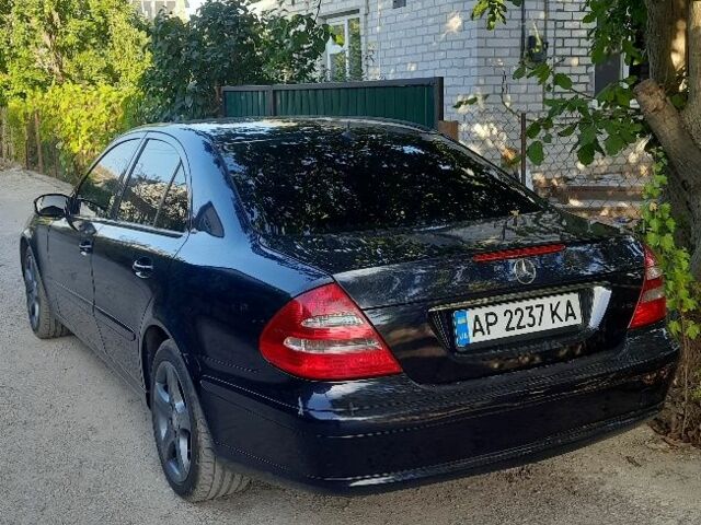 Синій Мерседес Е-Клас, об'ємом двигуна 2.1 л та пробігом 3 тис. км за 6700 $, фото 2 на Automoto.ua