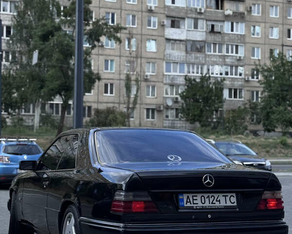 Синий Мерседес Е-Класс, объемом двигателя 2 л и пробегом 395 тыс. км за 6900 $, фото 3 на Automoto.ua