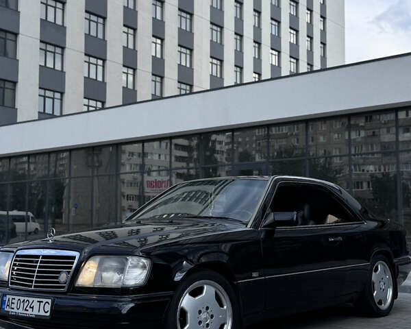Синий Мерседес Е-Класс, объемом двигателя 2 л и пробегом 395 тыс. км за 6900 $, фото 7 на Automoto.ua