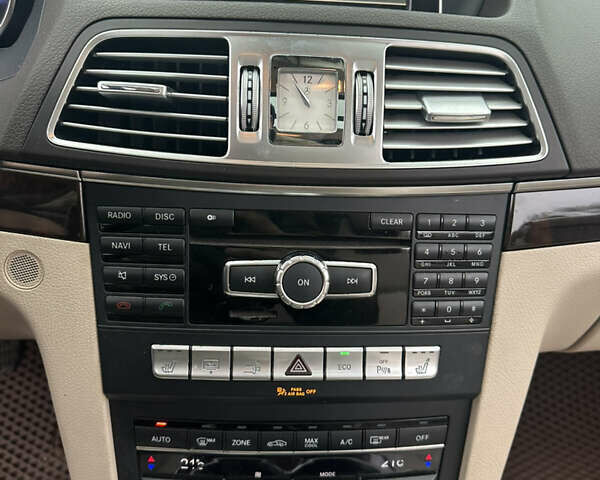 Синий Мерседес Е-Класс, объемом двигателя 3.5 л и пробегом 138 тыс. км за 18800 $, фото 34 на Automoto.ua