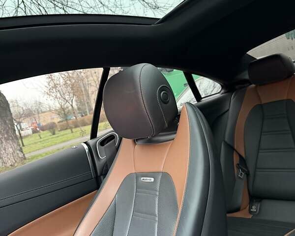 Синій Мерседес Е-Клас, об'ємом двигуна 3 л та пробігом 65 тис. км за 60000 $, фото 9 на Automoto.ua