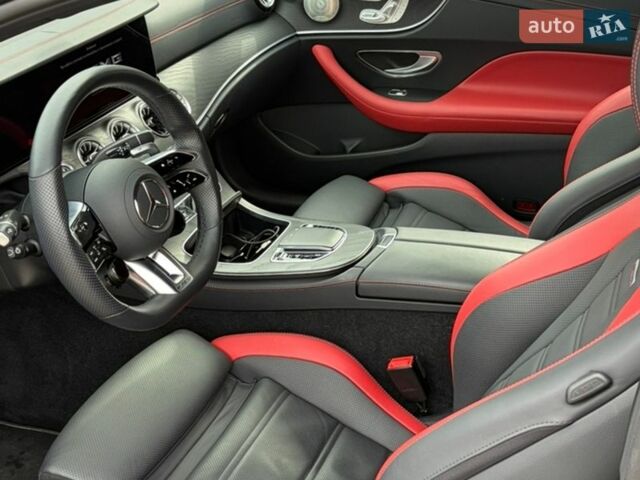 Синій Мерседес Е-Клас, об'ємом двигуна 3 л та пробігом 6 тис. км за 85000 $, фото 9 на Automoto.ua