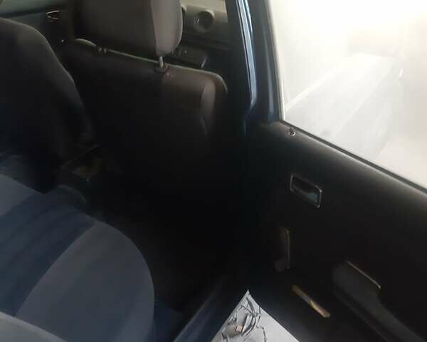 Синий Мерседес Е-Класс, объемом двигателя 2.3 л и пробегом 150 тыс. км за 2650 $, фото 2 на Automoto.ua