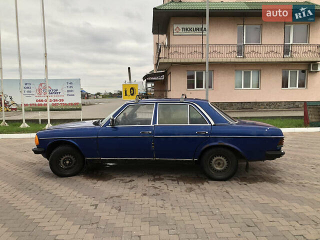 Синий Мерседес Е-Класс, объемом двигателя 2 л и пробегом 180 тыс. км за 950 $, фото 3 на Automoto.ua