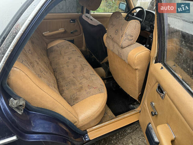 Мерседес Е-Класс 1982 в Кропивницком (Кировограде) на Automoto.ua Синий Мерседес Е-Класс, объемом двигателя 3 л и пробегом 287 тыс. км за 1500 $, фото 11 на Automoto.ua