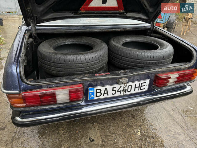 Мерседес Е-Класс 1982 в Кропивницком (Кировограде) на Automoto.ua Синий Мерседес Е-Класс, объемом двигателя 3 л и пробегом 287 тыс. км за 1500 $, фото 16 на Automoto.ua