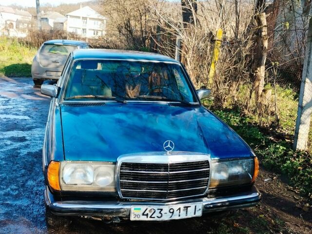 Синій Мерседес Е-Клас, об'ємом двигуна 2.4 л та пробігом 300 тис. км за 1200 $, фото 1 на Automoto.ua