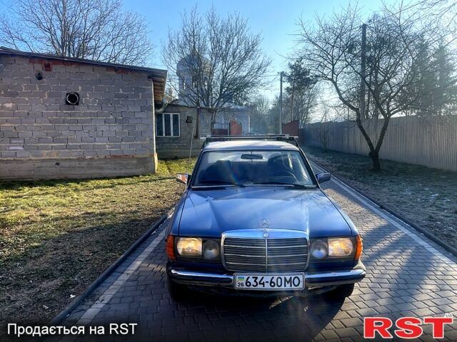 Синий Мерседес Е-Класс, объемом двигателя 20 л и пробегом 380 тыс. км за 1300 $, фото 2 на Automoto.ua