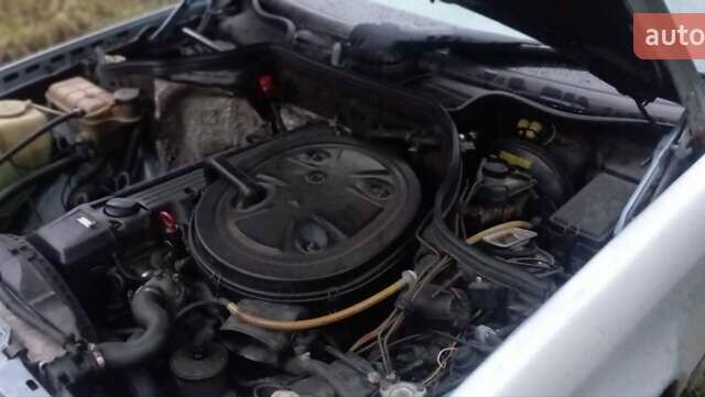 Синий Мерседес Е-Класс, объемом двигателя 2.55 л и пробегом 255 тыс. км за 2500 $, фото 3 на Automoto.ua