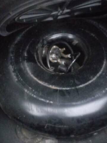 Синий Мерседес Е-Класс, объемом двигателя 2.55 л и пробегом 255 тыс. км за 2500 $, фото 5 на Automoto.ua