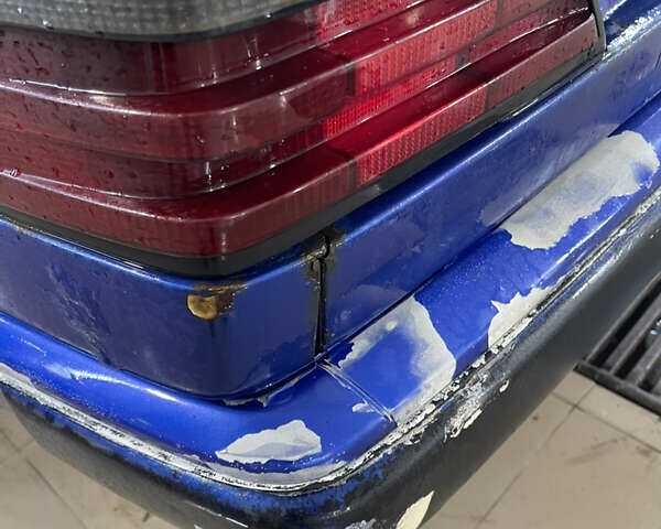 Синий Мерседес Е-Класс, объемом двигателя 2.5 л и пробегом 100 тыс. км за 1100 $, фото 20 на Automoto.ua