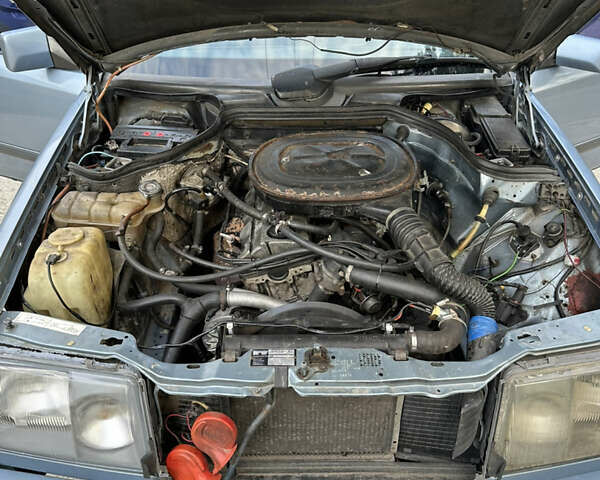 Синій Мерседес Е-Клас, об'ємом двигуна 2.3 л та пробігом 246 тис. км за 3800 $, фото 15 на Automoto.ua