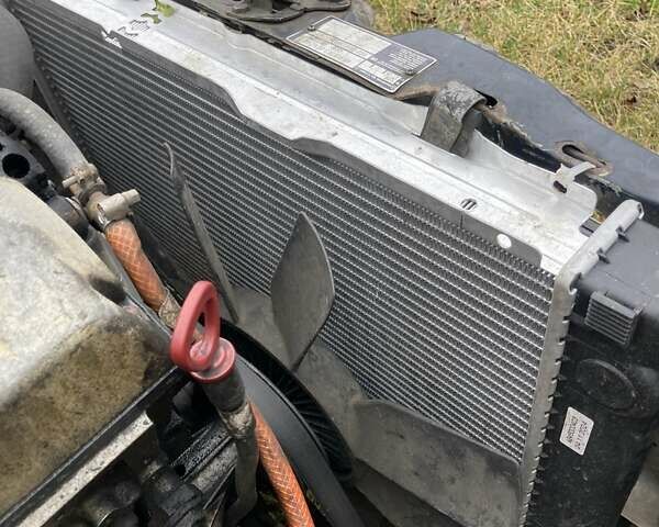 Синій Мерседес Е-Клас, об'ємом двигуна 3 л та пробігом 400 тис. км за 1800 $, фото 11 на Automoto.ua