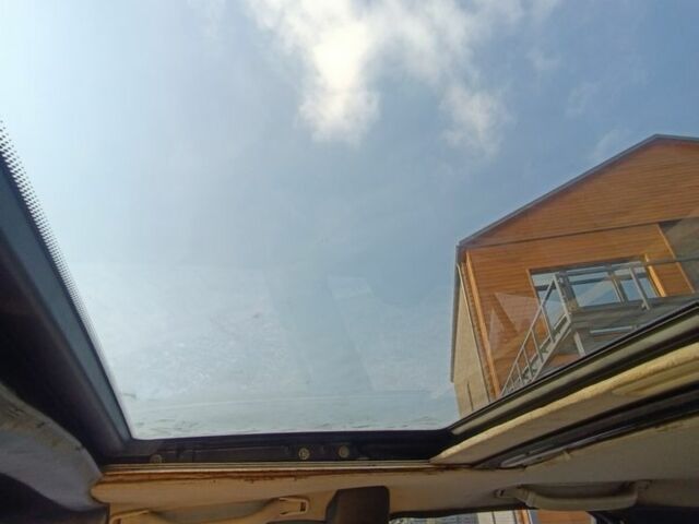 Синій Мерседес Е-Клас, об'ємом двигуна 2.6 л та пробігом 300 тис. км за 2200 $, фото 5 на Automoto.ua