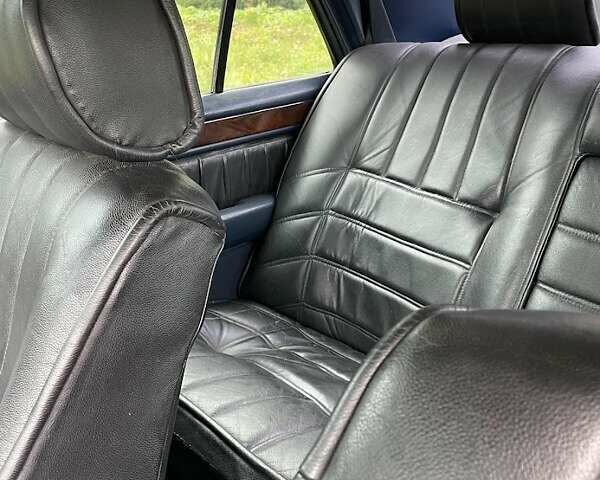 Синий Мерседес Е-Класс, объемом двигателя 2.2 л и пробегом 358 тыс. км за 2200 $, фото 7 на Automoto.ua