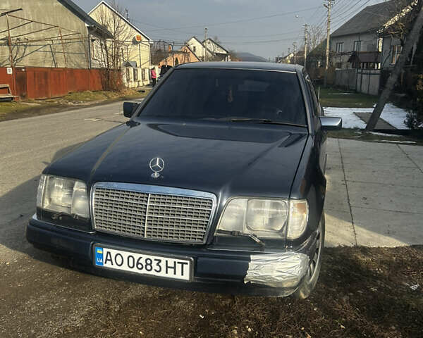 Синій Мерседес Е-Клас, об'ємом двигуна 2.2 л та пробігом 400 тис. км за 2500 $, фото 2 на Automoto.ua