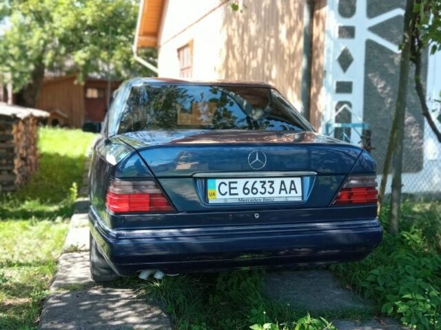 Синий Мерседес Е-Класс, объемом двигателя 0 л и пробегом 466 тыс. км за 5000 $, фото 2 на Automoto.ua