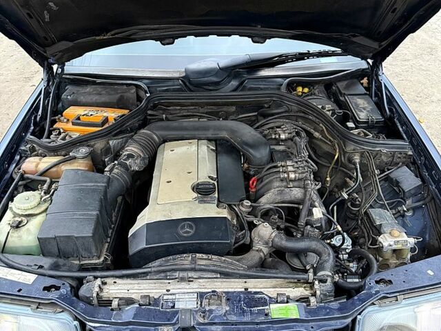 Мерседес Е-Класс 1995 в Харькове на Automoto.ua Синий Мерседес Е-Класс, объемом двигателя 2.8 л и пробегом 362 тыс. км за 4800 $, фото 12 на Automoto.ua