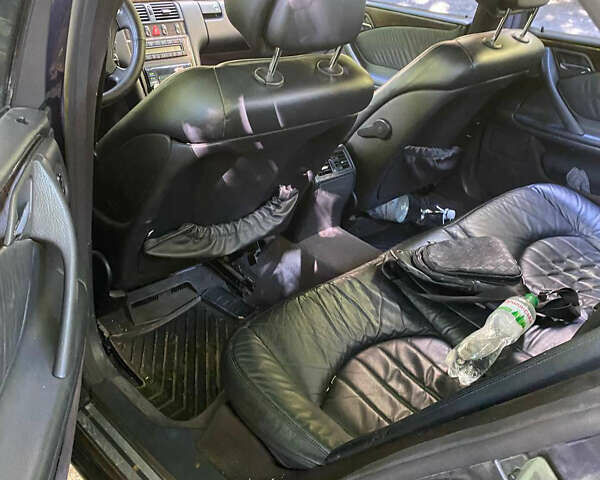 Синій Мерседес Е-Клас, об'ємом двигуна 2.3 л та пробігом 320 тис. км за 2500 $, фото 6 на Automoto.ua