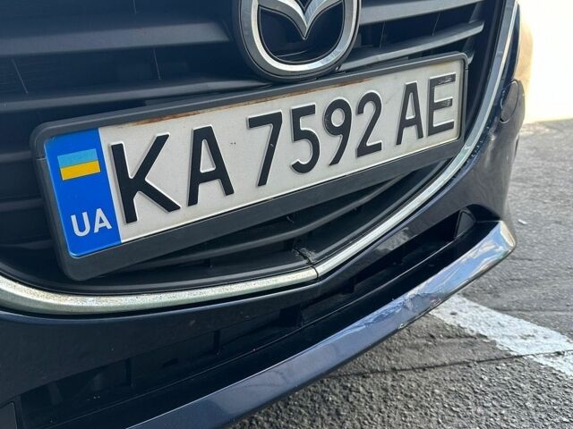Синий Мерседес Е-Класс, объемом двигателя 2.2 л и пробегом 432 тыс. км за 4723 $, фото 2 на Automoto.ua