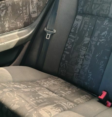 Синій Мерседес Е-Клас, об'ємом двигуна 2 л та пробігом 520 тис. км за 3100 $, фото 7 на Automoto.ua